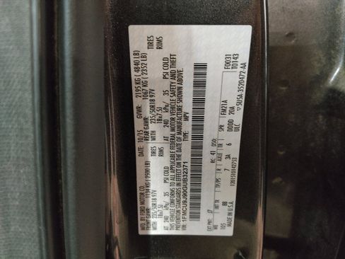 Used 2016 Ford Escape Titanium image 33