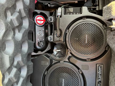 Used 2019 Dodge Challenger SRT Hellcat Redeye image 47