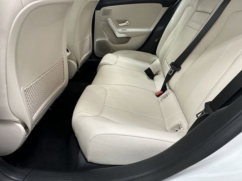 Certified 2025 Mercedes-Benz CLA 250 4MATIC image 22