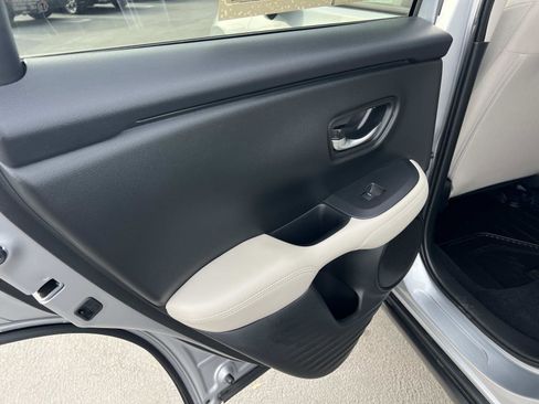 Used 2026 Honda HR-V LX image 21