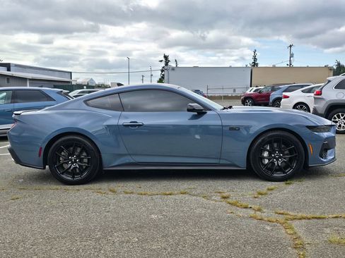 Used 2024 Ford Mustang GT RWD image 8