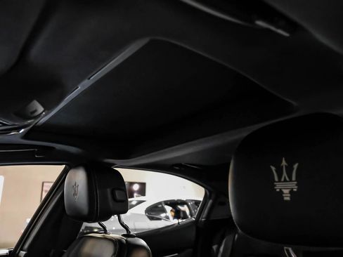 Used 2019 Maserati Ghibli S GranLusso AWD/4WD image 21