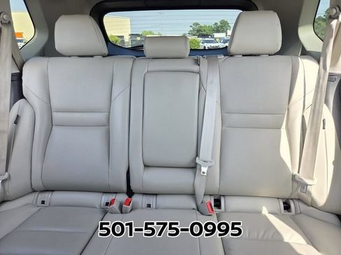 Used 2023 Nissan Rogue SV w/ SV Premium B Package FWD image 11