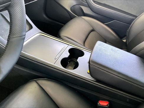 Used 2023 Tesla Model 3 Standard Range RWD image 13