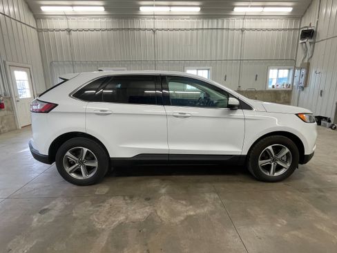Used 2024 Ford Edge SEL w/ Convenience Package AWD/4WD image 6