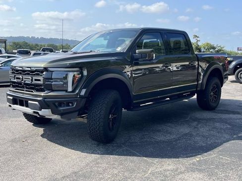 Used 2025 Ford F150 Raptor AWD/4WD image 8