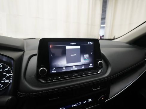 Certified 2024 Nissan Rogue SV w/ SV Premium Package image 6