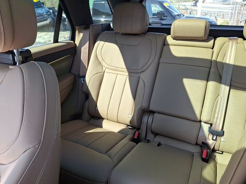 New 2026 Land Rover Range Rover Sport SE image 14