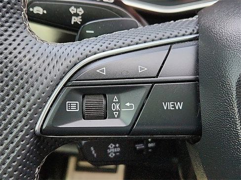 Used 2023 Audi SQ8 Premium Plus w/ Executive Package image 15