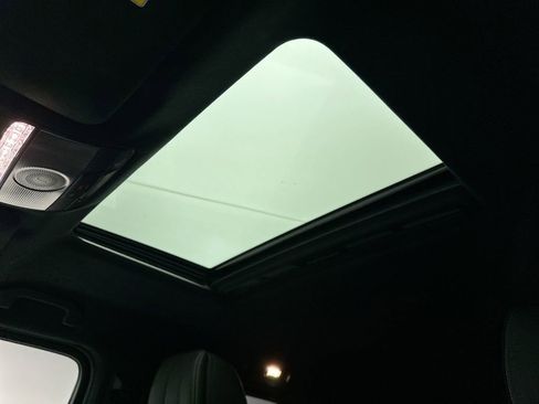 Used 2024 Mercedes-Benz G 550 image 11