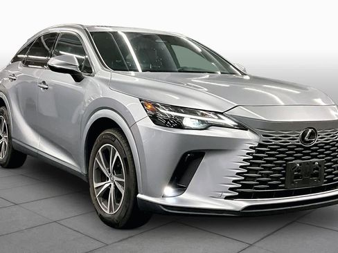 Used 2024 Lexus RX 350 FWD w/ Technology Package image 2