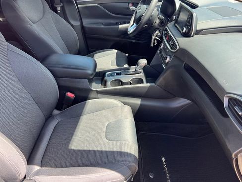 Used 2019 Hyundai Santa Fe SE AWD/4WD image 7