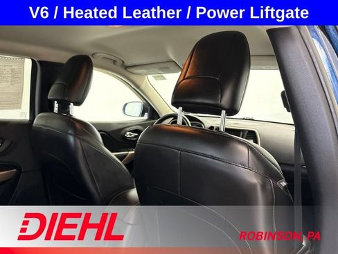 Used 2018 Jeep Cherokee Limited AWD/4WD image 13