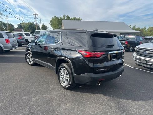 Used 2023 Chevrolet Traverse LT image 5