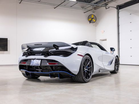 Used 2020 McLaren 720S Performance image 4
