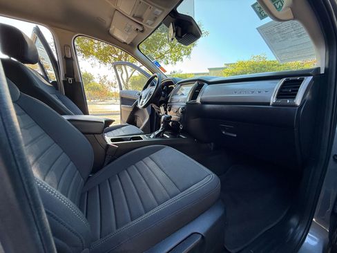 Used 2021 Ford Ranger XLT image 19