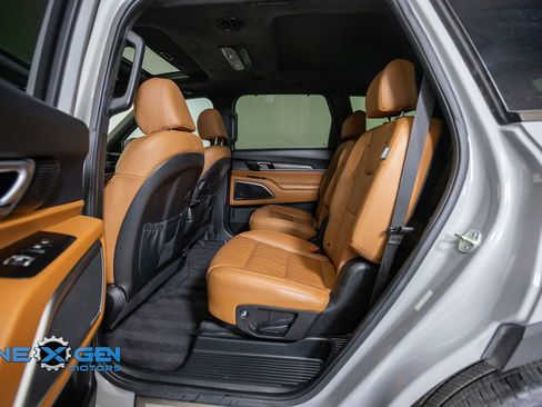 Used 2024 Kia Telluride SX Prestige X-Line AWD/4WD image 27