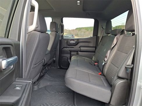 Used 2025 Chevrolet Silverado 1500 Custom image 10