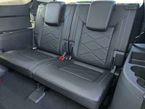 New 2026 Volkswagen Atlas SE FWD image 15