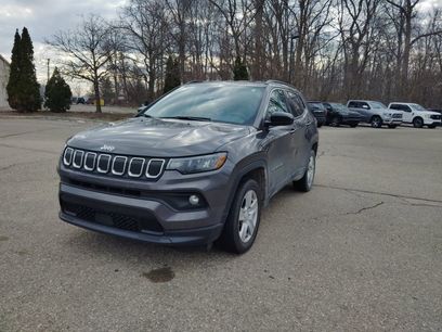 Certified 2022 Jeep Compass Latitude w/ Convenience Group