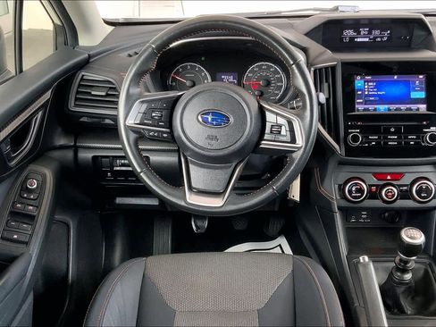 Used 2023 Subaru Crosstrek 2.0i Premium image 6