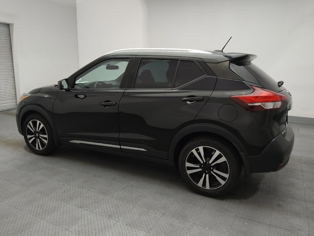 Used 2019 Nissan Kicks SR FWD image 3