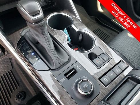 Used 2022 Toyota Highlander Platinum image 13