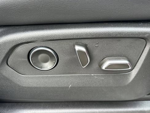 Certified 2024 Cadillac Escalade Sport w/ LPO, ONYX Package image 24