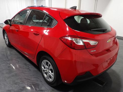 Used 2019 Chevrolet Cruze LS FWD image 5