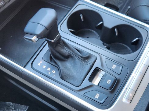 New 2026 Kia Carnival LXS image 21