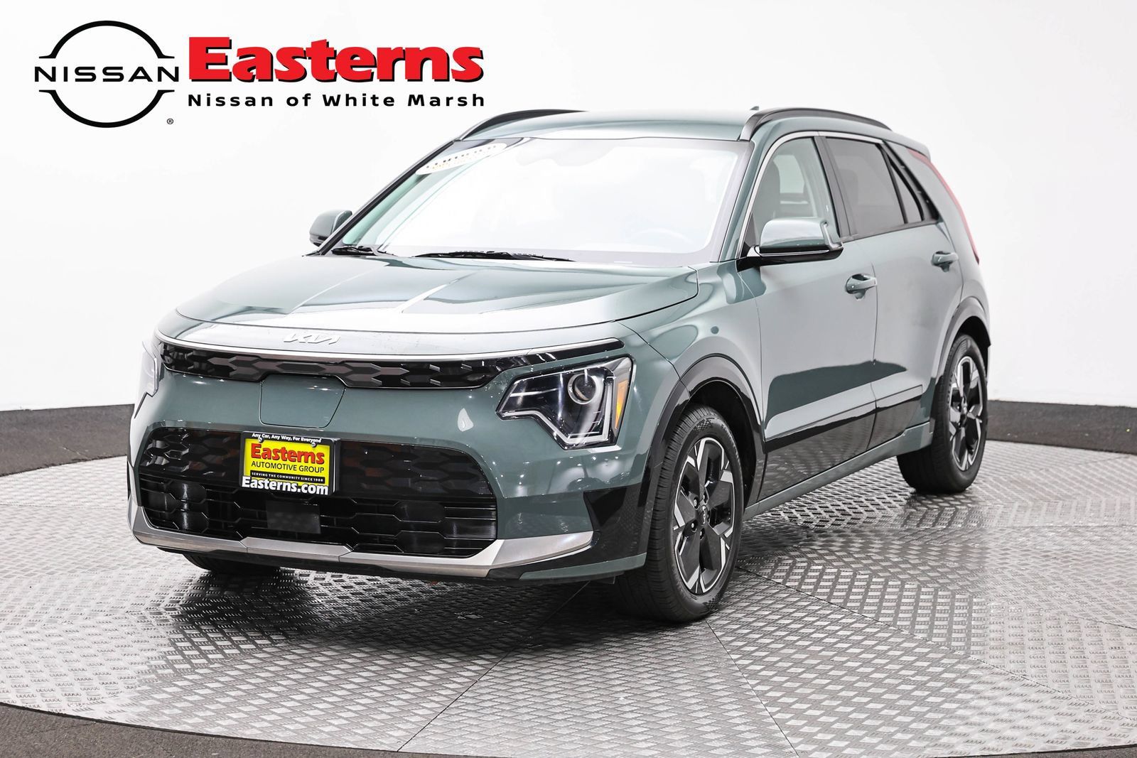 Used 2023 Kia Niro Wind w/ Wind Preserve Package FWD image 1
