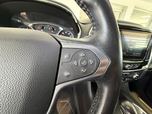 Used 2021 Chevrolet Traverse Premier w/ Redline Edition AWD/4WD image 12