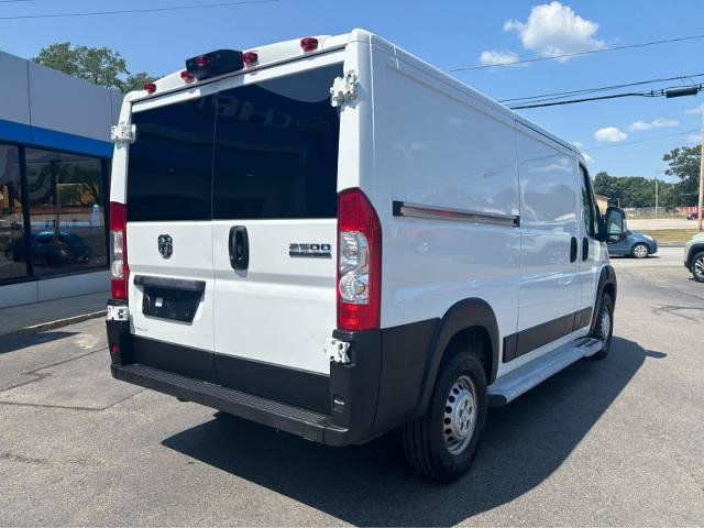 Used 2025 RAM ProMaster 2500 w/ U-Haul Equipment Group FWD image 10