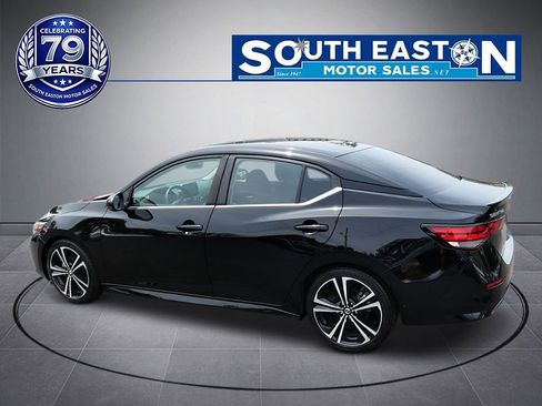 Used 2020 Nissan Sentra SR w/ Electronics Package FWD image 8