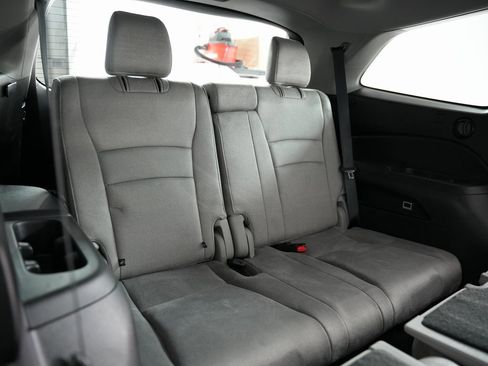 Used 2019 Honda Pilot EX image 39