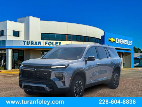 New 2026 Chevrolet Traverse Z71 w/ Enhanced Driving Package image 1