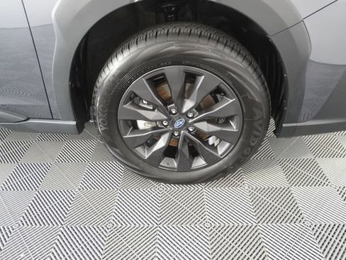 Certified 2025 Subaru Outback Onyx Edition AWD/4WD image 10