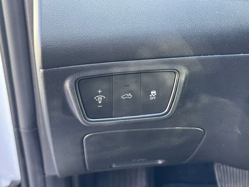 Used 2022 Hyundai Santa Cruz SEL image 21