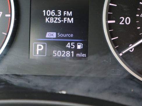 Used 2024 Nissan Sentra S FWD image 33