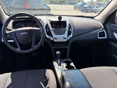 Used 2016 GMC Terrain SLE FWD image 10
