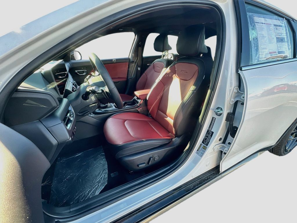 New 2026 Kia K4 GT-Line Turbo FWD image 22