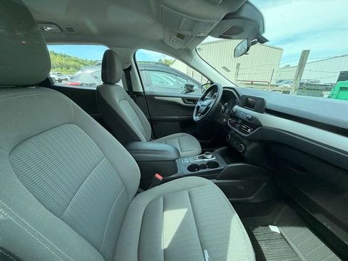 Used 2022 Ford Escape S AWD/4WD image 17