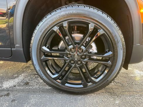 New 2026 Chevrolet Traverse LT w/ Driver Confidence Package image 34