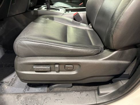 Used 2017 Honda Pilot EX-L image 14