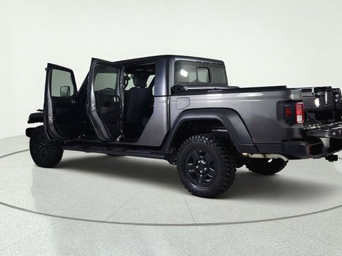 Used 2025 Jeep Gladiator Sport AWD/4WD image 12