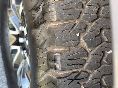 Used 2012 Ford F150 Raptor w/ Raptor Luxury Pkg AWD/4WD image 9