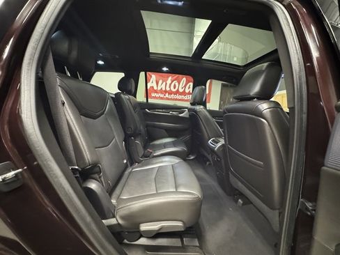 Used 2020 Cadillac XT6 Sport AWD/4WD image 13