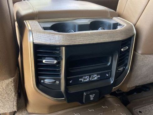 Used 2022 RAM 2500 Limited AWD/4WD image 18