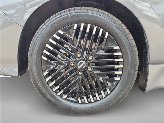 Used 2025 Nissan Leaf SV Plus FWD image 24