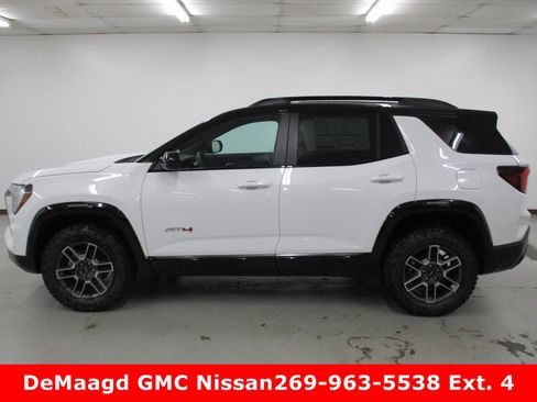 New 2026 GMC Terrain AT4 image 9